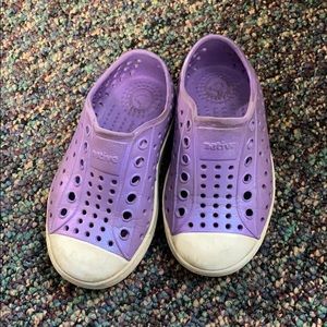Natives size 7